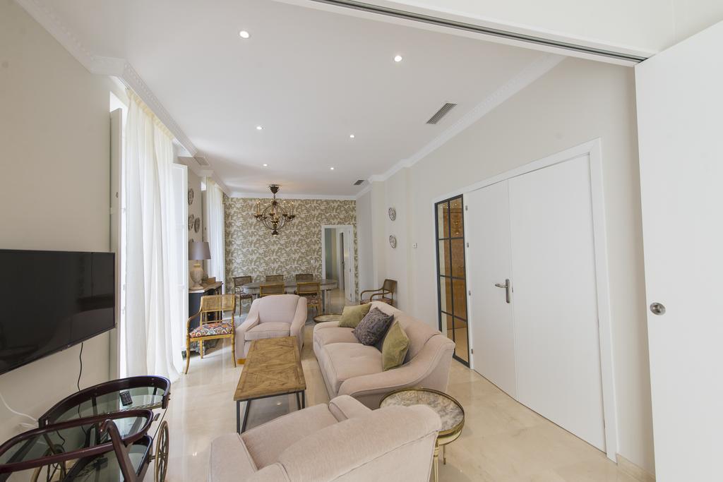 Apartamento Living By Cathedral Sevilla Exteriér fotografie