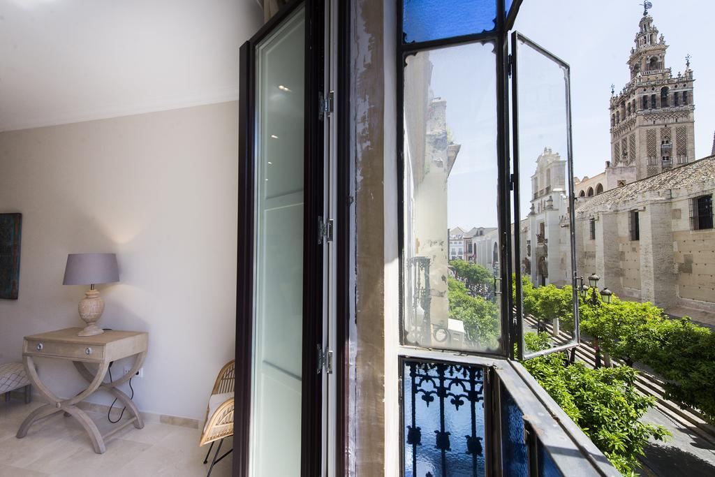 Apartamento Living By Cathedral Sevilla Exteriér fotografie